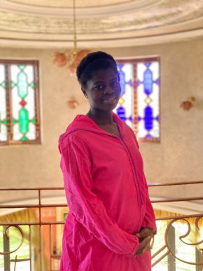 Femme africaine cherche Francaispour relation sérieuse et Mariage